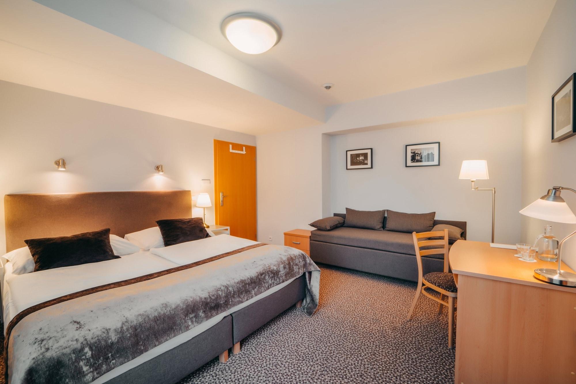 Colorfactory - Czech Leading Otel